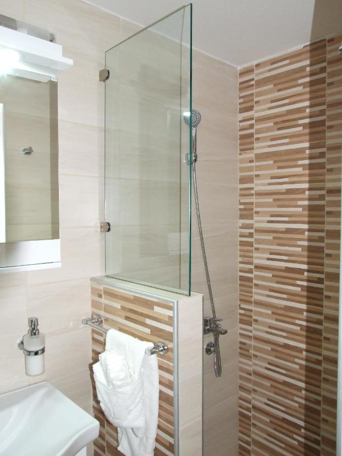 Apartman Nena Pirot Exteriér fotografie
