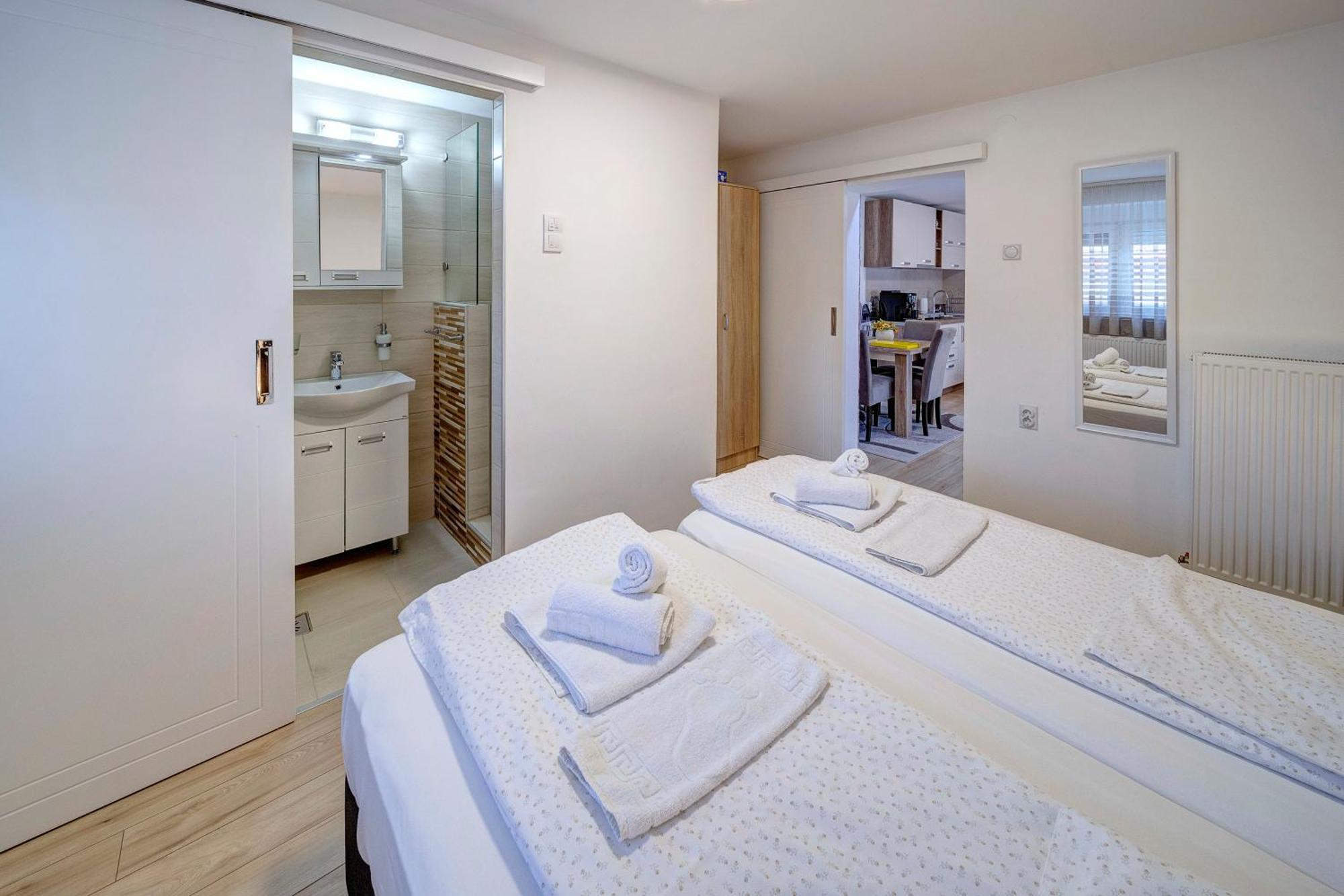 Apartman Nena Pirot Exteriér fotografie